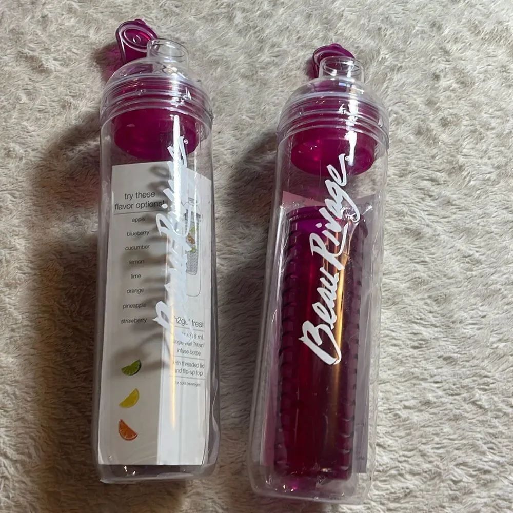 NEW Beau Rivage 27 ounce single wall triton bottle